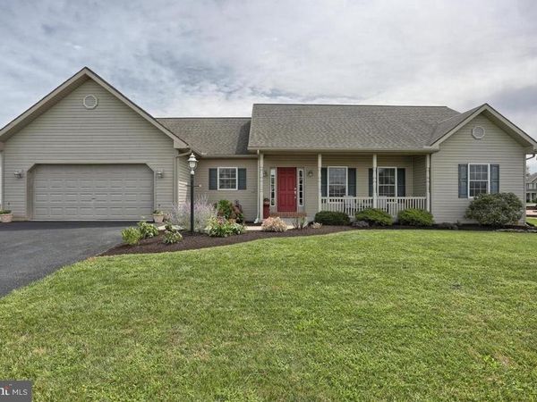 07 ROLLING MEADOW ROAD, LEBANON, PA 17046