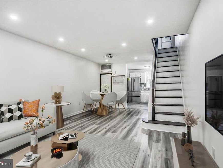 2533 S Mildred Street, Philadelphia, PA 19148 Main Photo