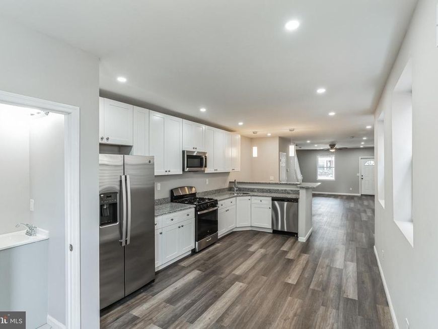 5816 Pine Street, Philadelphia, PA 19143 Main Photo