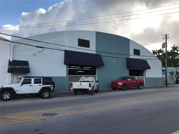 1628 NW 28th St, Miami, FL 33142