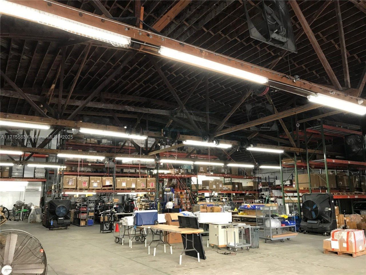 1628 NW 28th St, Miami, FL 33142 Photo