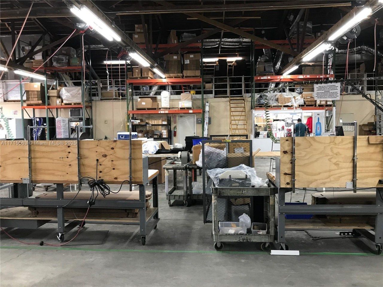 1628 NW 28th St, Miami, FL 33142 Photo