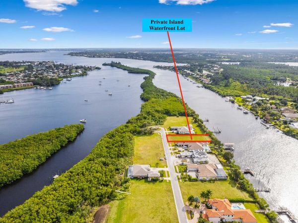 221 SE Fiore Bello, Port St. Lucie, FL 34952