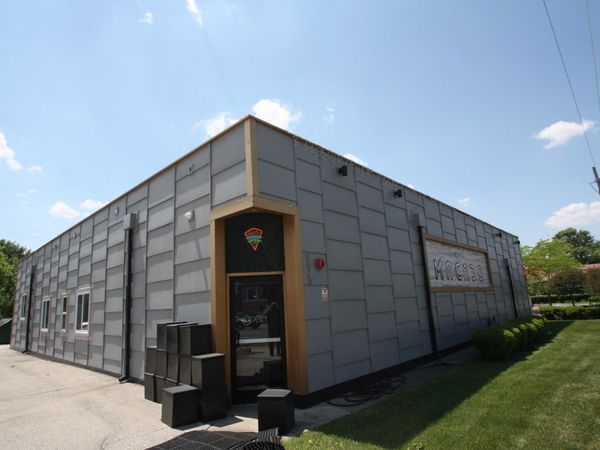 9823 Lawrence Avenue, Schiller Park, IL 60176