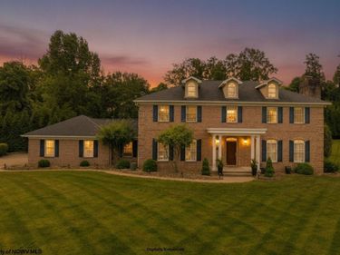 2312 Lakeside Estates, Morgantown, WV 26508