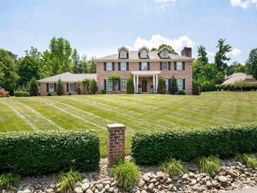 2312 Lakeside Estates, Morgantown, WV 26508