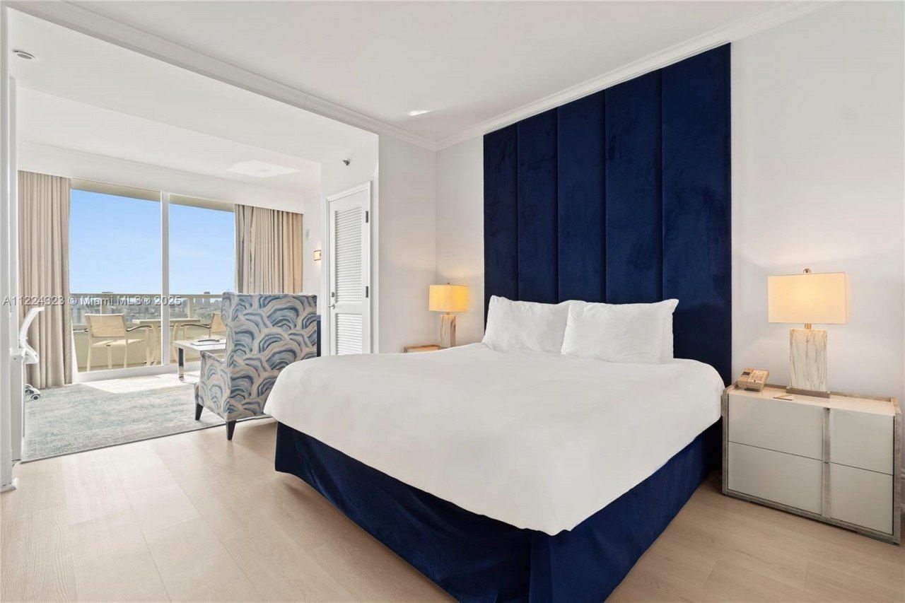 4401 Collins Av, Unit 2906/2908, Miami Beach, FL 33140 Photo