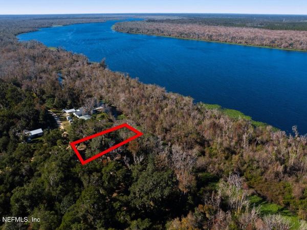 118 RIDGELINE Avenue, Satsuma, FL 32189