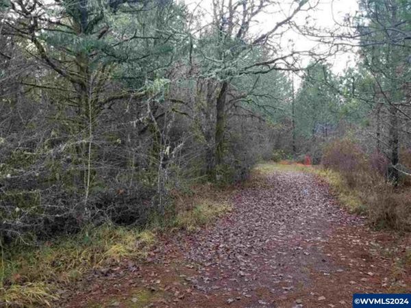 2655 NW Foothill Dr, Corvallis, OR 97330