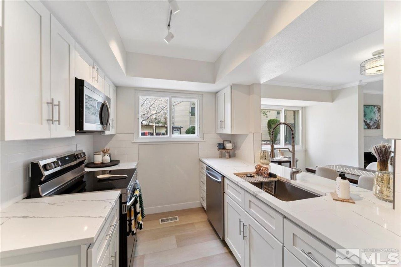 2380 Roundhouse Road, Sparks, NV 89431 Photo