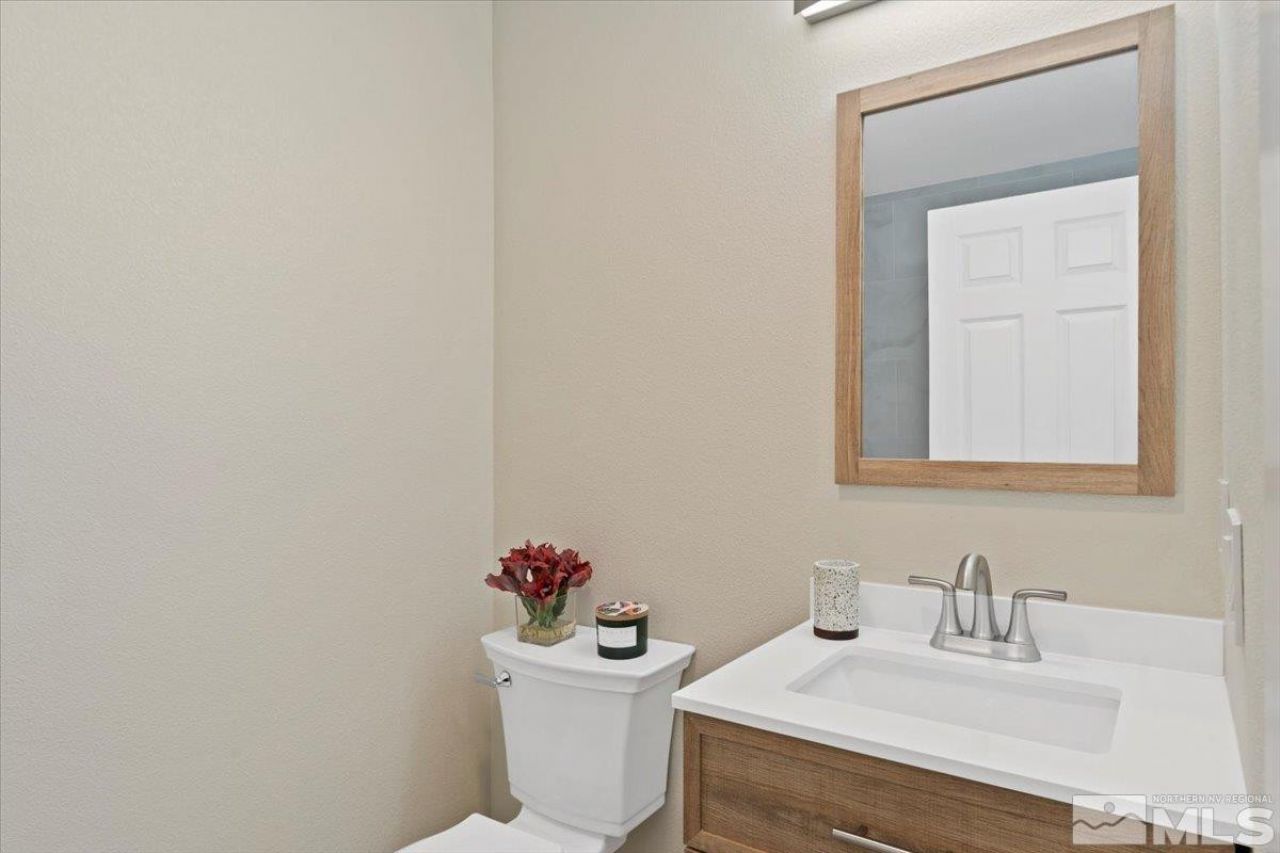 2380 Roundhouse Road, Sparks, NV 89431 Photo