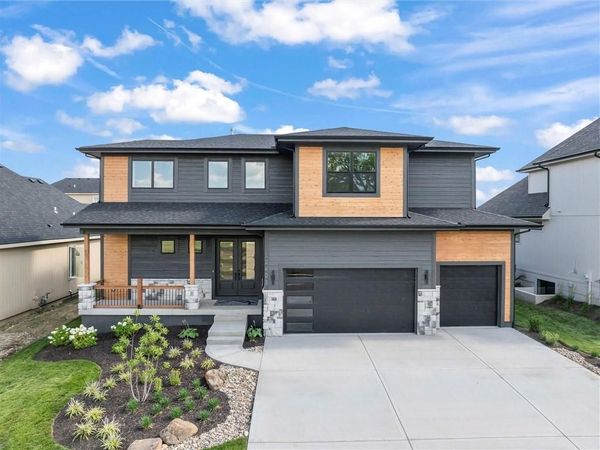 12403 W 183rd Terrace, Overland Park, KS 66013