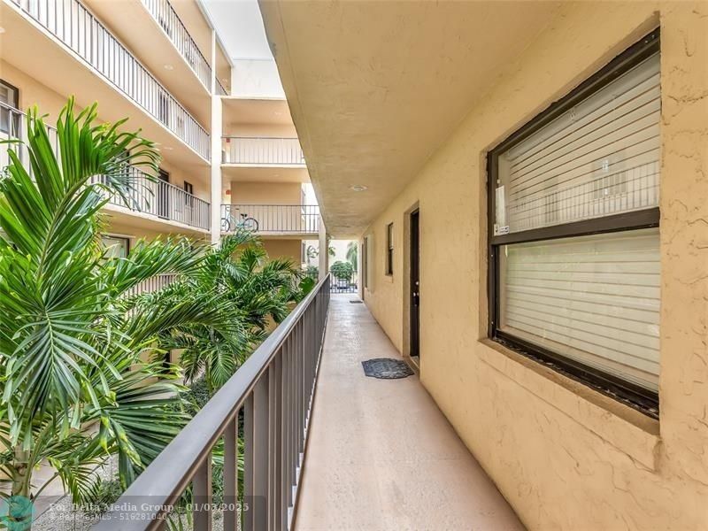 890 N Federal Highway, Unit 211, Lantana, FL 33462 Photo