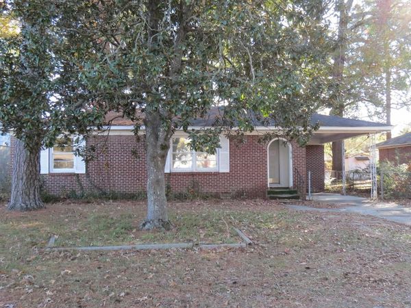 1810 W 32, Pine Bluff, AR 71603