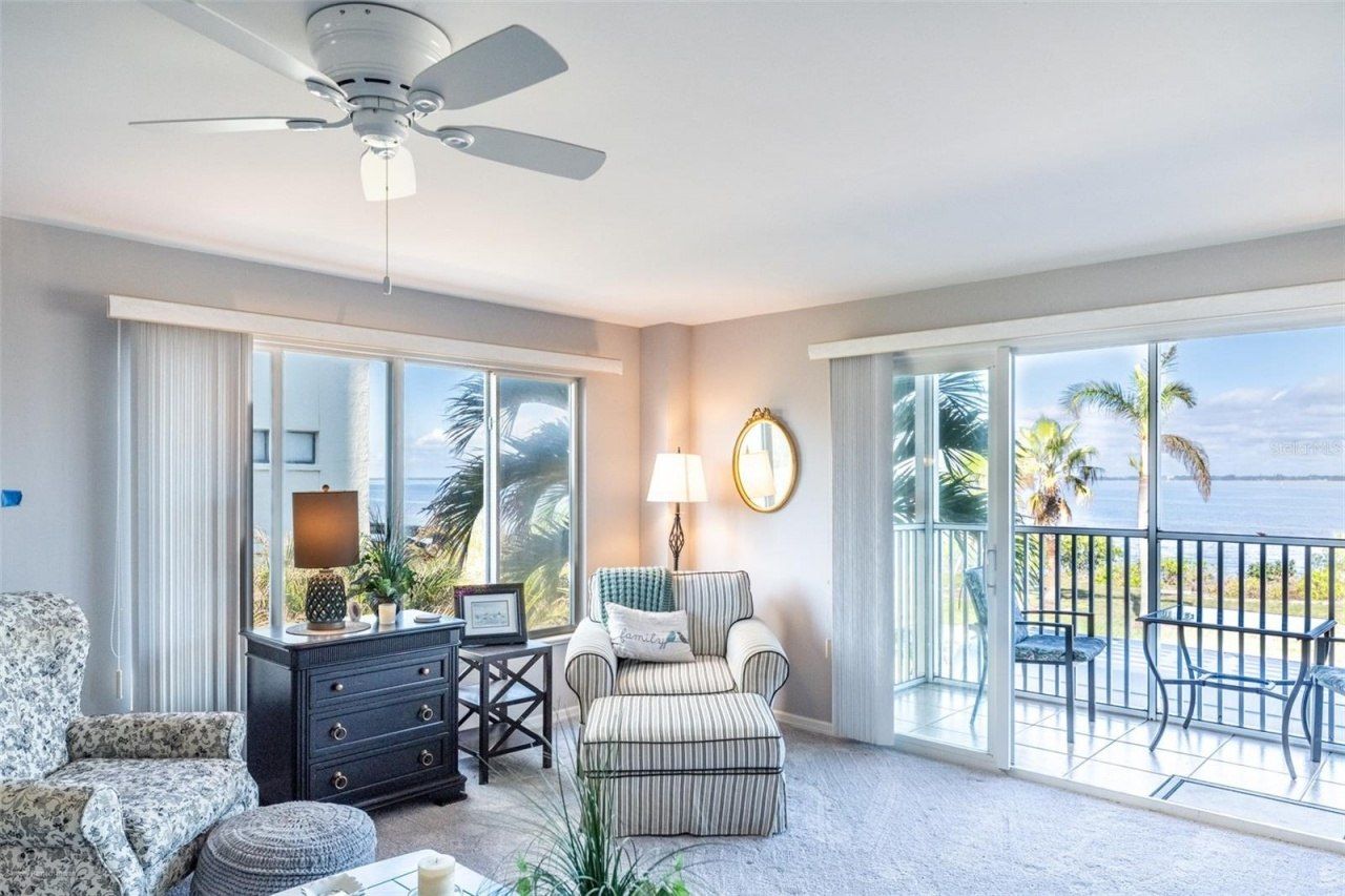 1477 Park Beach Circle, Unit 11, Punta Gorda, FL 33950 Photo