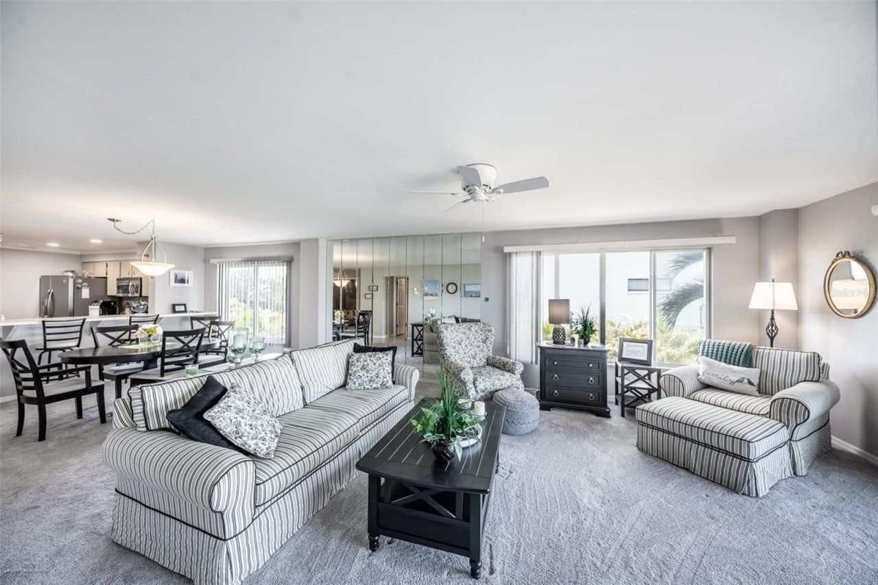 1477 Park Beach Circle, Unit 11, Punta Gorda, FL 33950 Photo