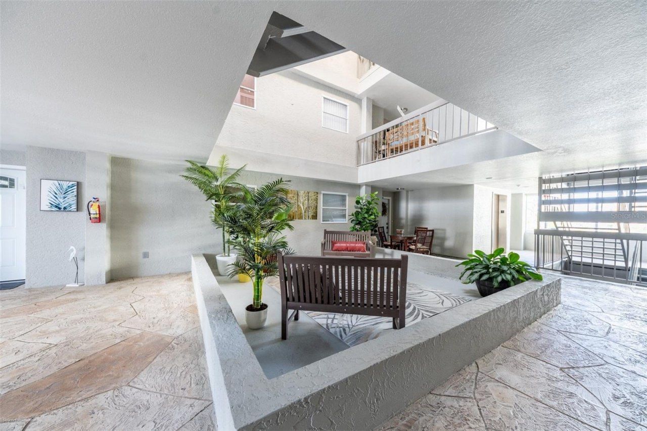 1477 Park Beach Circle, Unit 11, Punta Gorda, FL 33950 Photo