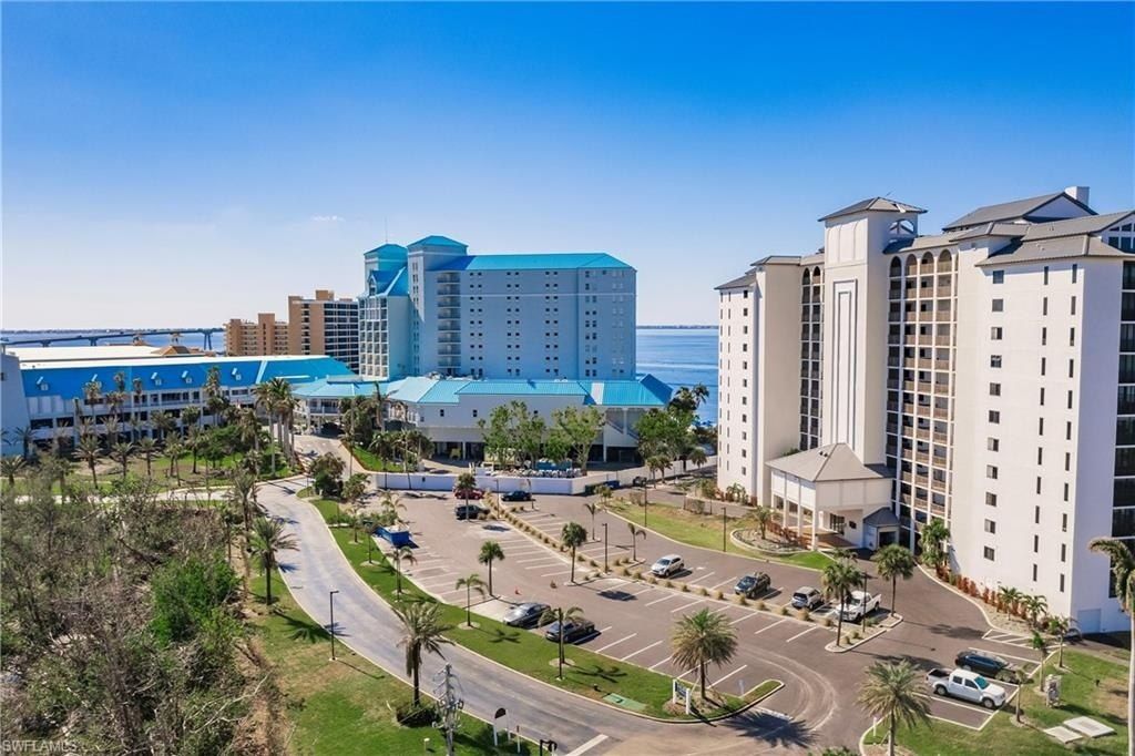 17170 Harbour Point Dr, Unit 437, Fort Myers, FL 33908 Photo