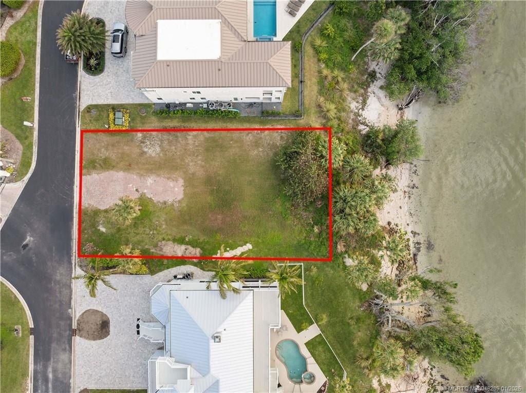 7671 Pelican Pointe Drive, Jensen Beach, FL 34957 Photo