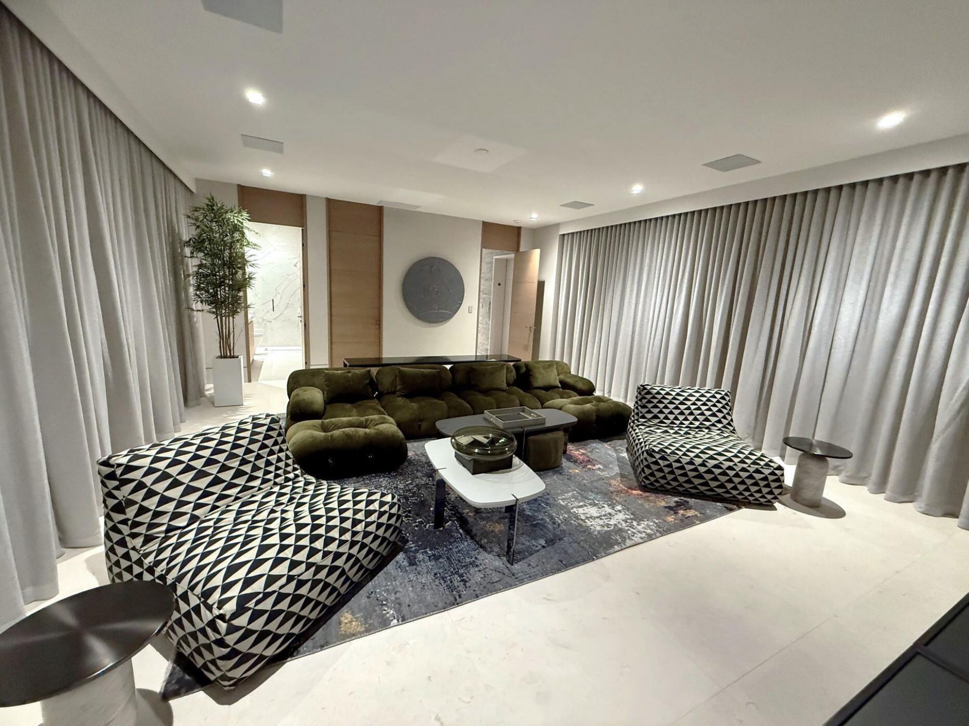 999 Hillsboro Mile, Hillsboro Beach, FL 33062 Photo