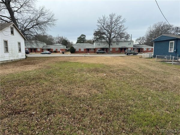 109 S 6th Avenue, Hopewell, VA 23860