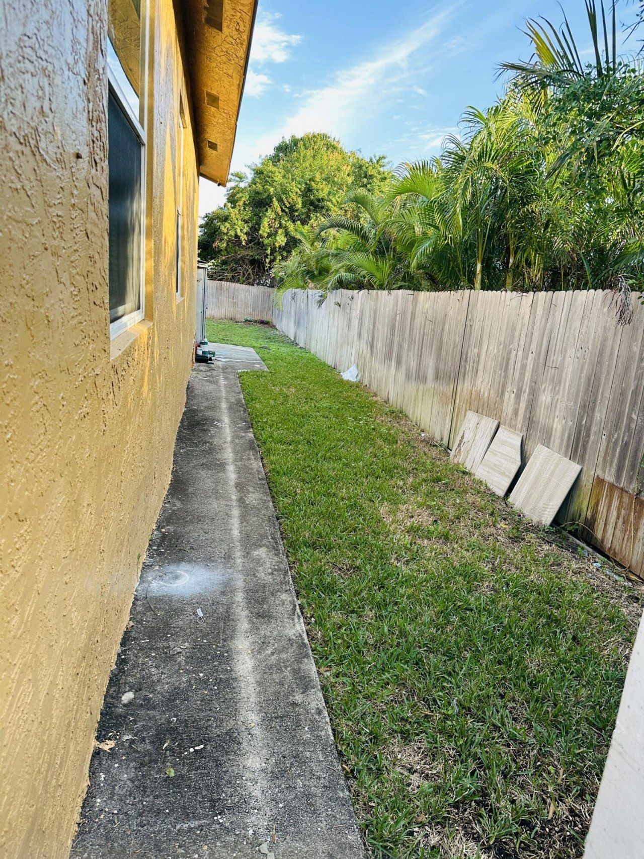 833 Briggs Street Street, West Palm Beach, FL 33405 Photo
