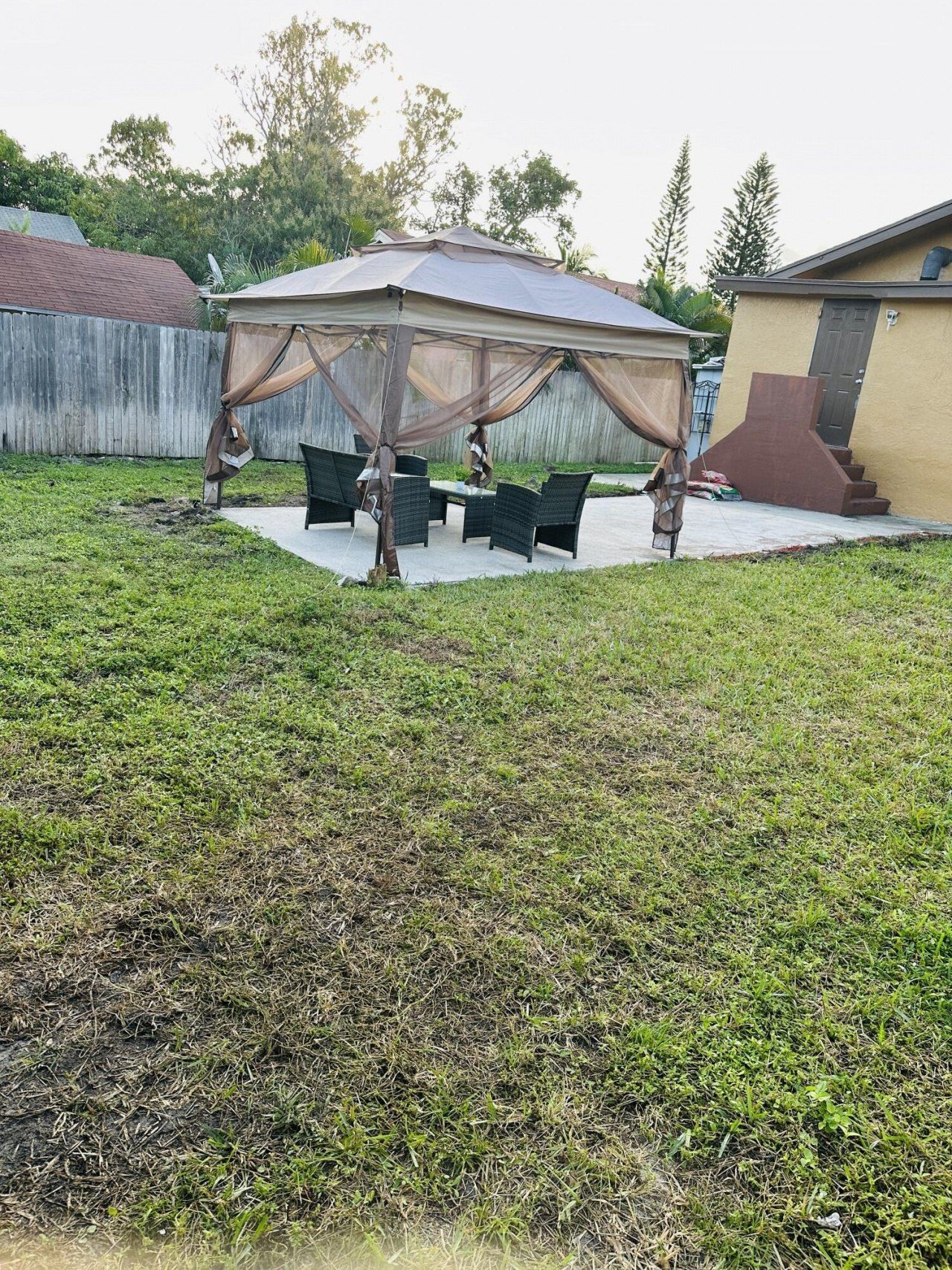 833 Briggs Street Street, West Palm Beach, FL 33405 Photo