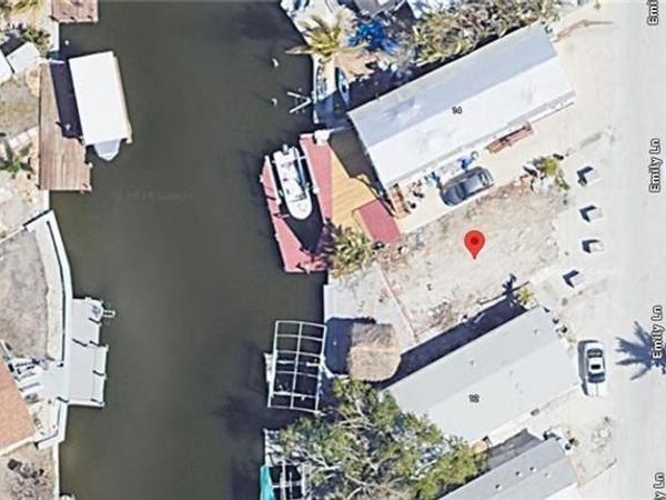13 Emily LN, FORT MYERS BEACH, FL 33931