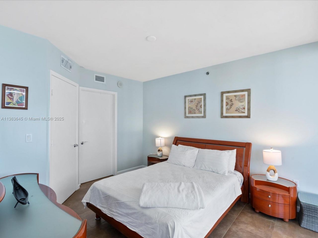 1830 S Ocean Dr, Unit 1806 short, Hallandale Beach, FL 33009 Photo