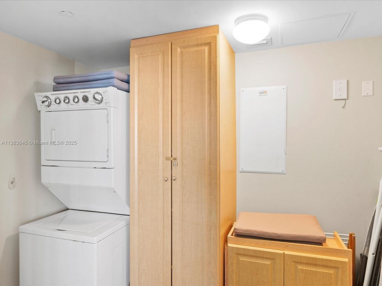 1830 S Ocean Dr, Unit 1806 short, Hallandale Beach, FL 33009 Photo