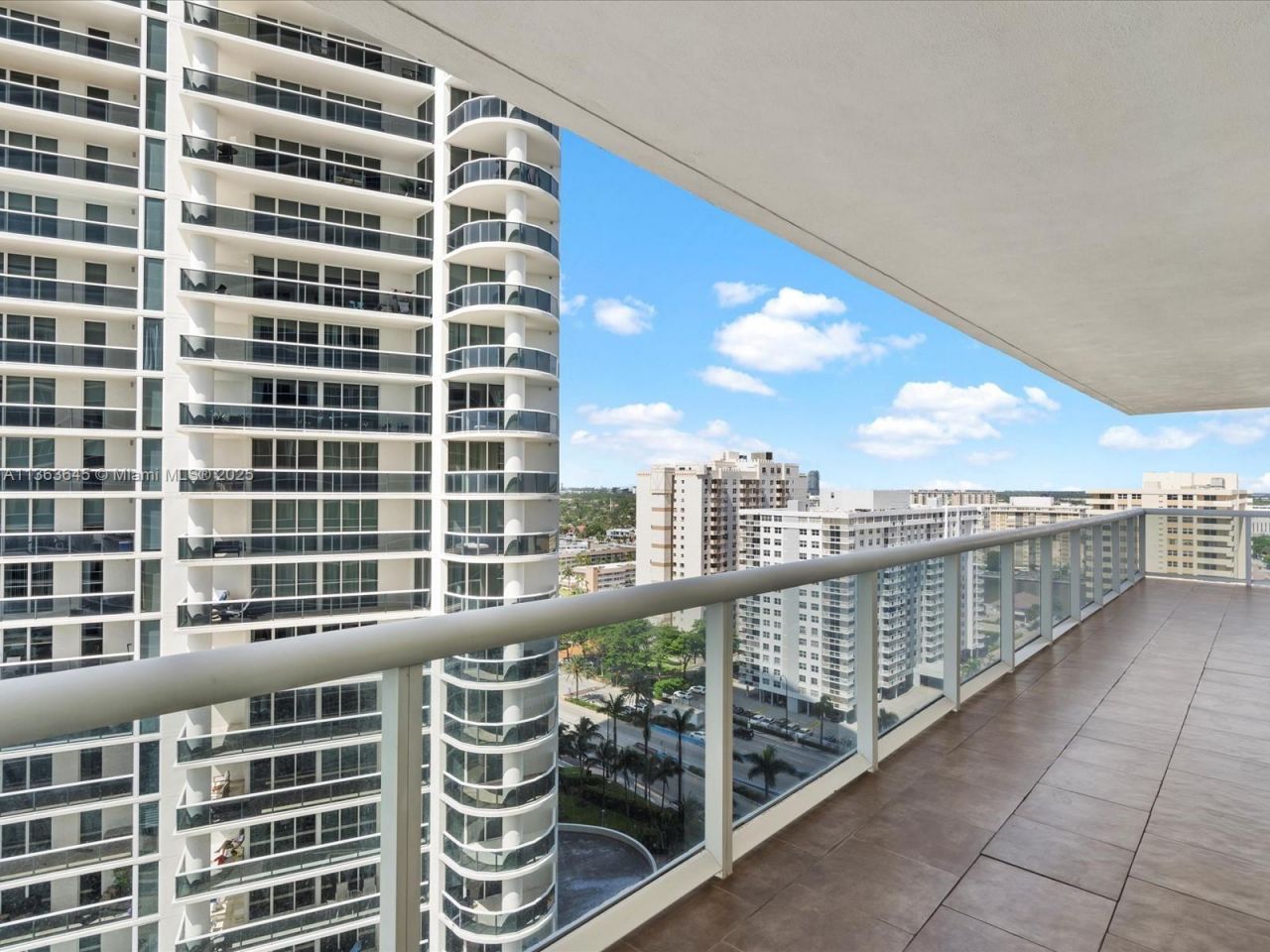 1830 S Ocean Dr, Unit 1806 short, Hallandale Beach, FL 33009 Photo