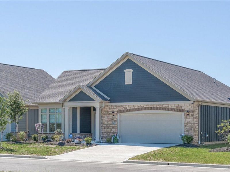 1621 E Waterside Drive, Circleville, OH 43113 Photo 4