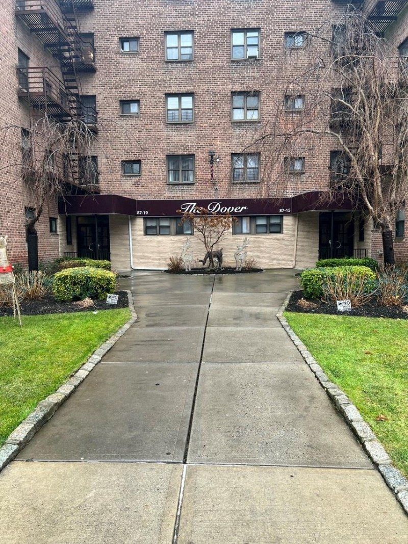 8719 204th Street, Unit A41, Hollis, NY 11427 Main Photo
