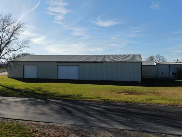 1302 Central Avenue E, Clarion, IA 50525