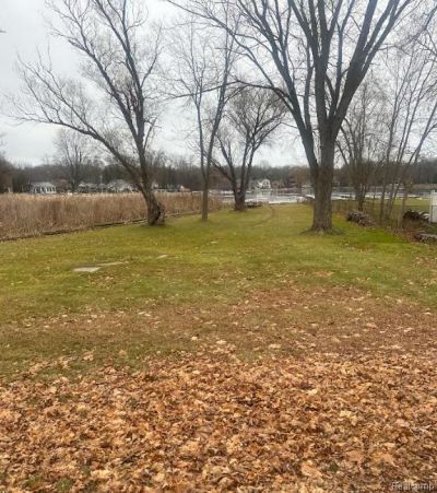 1337 Park Drive, White Lake Township, MI 48386 Main Photo