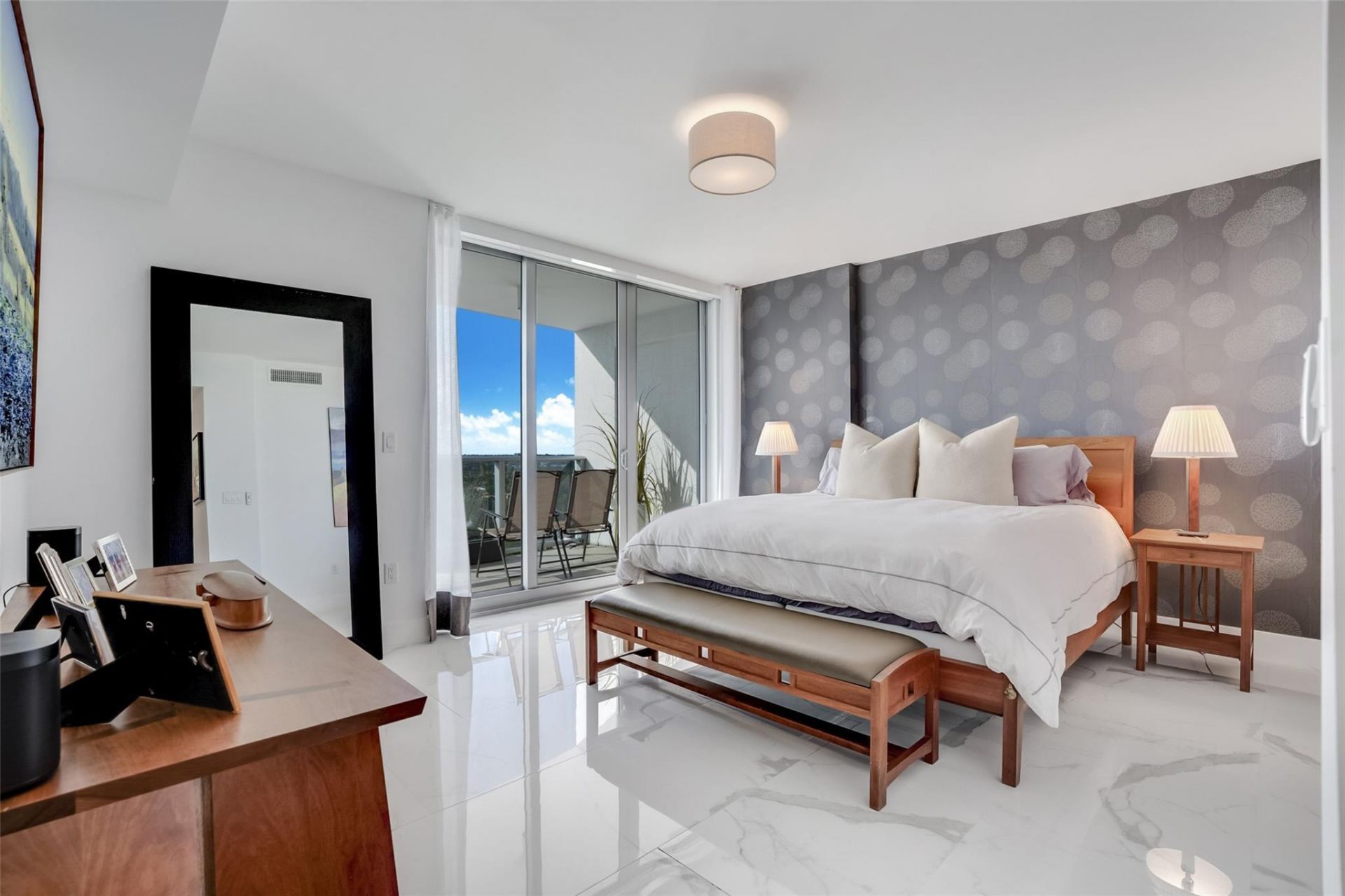 1180 N Federal Highway, Unit 1203, Fort Lauderdale, FL 33304 Photo