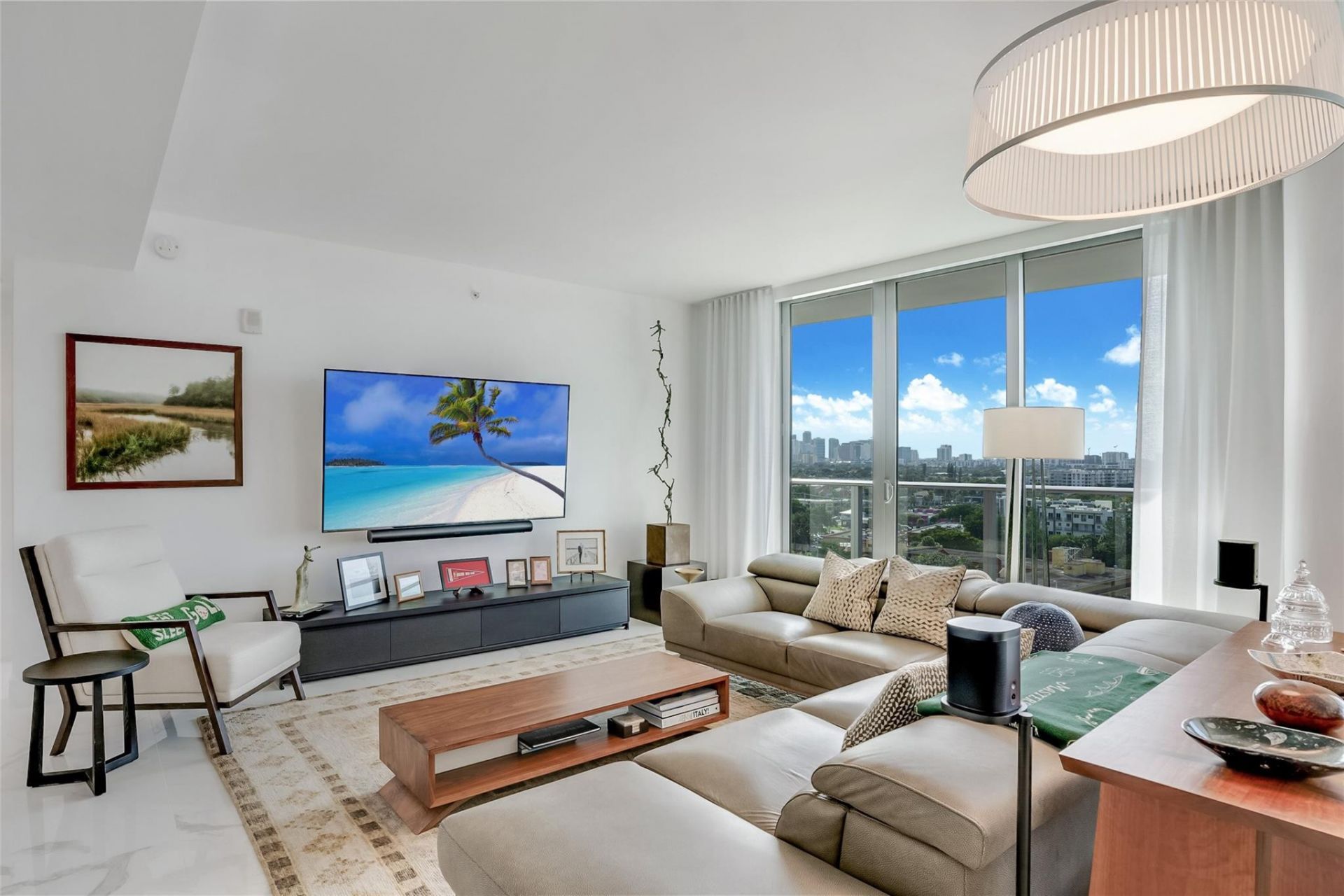 1180 N Federal Highway, Unit 1203, Fort Lauderdale, FL 33304 Photo