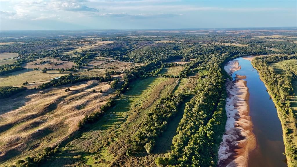 E 0670th #1 Road, Yale, OK 74085 Main Photo