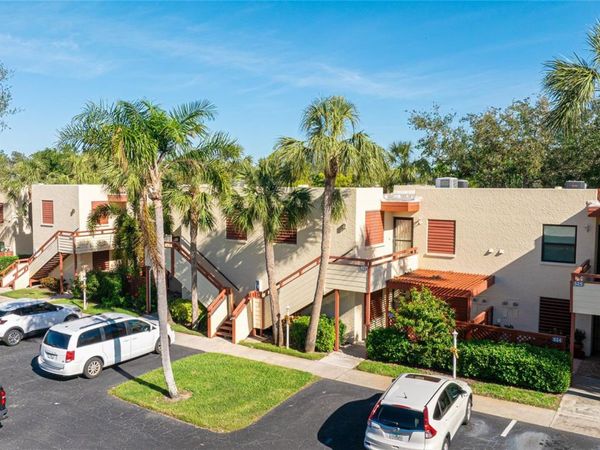 527 SPRING LAKES BOULEVARD, BRADENTON, FL 34210