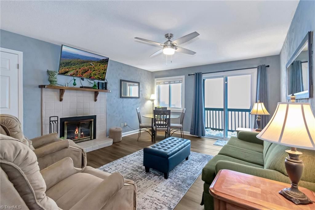 301 Pinnacle Inn Road, Unit 4313, Beech Mountain, NC 28604 Main Photo