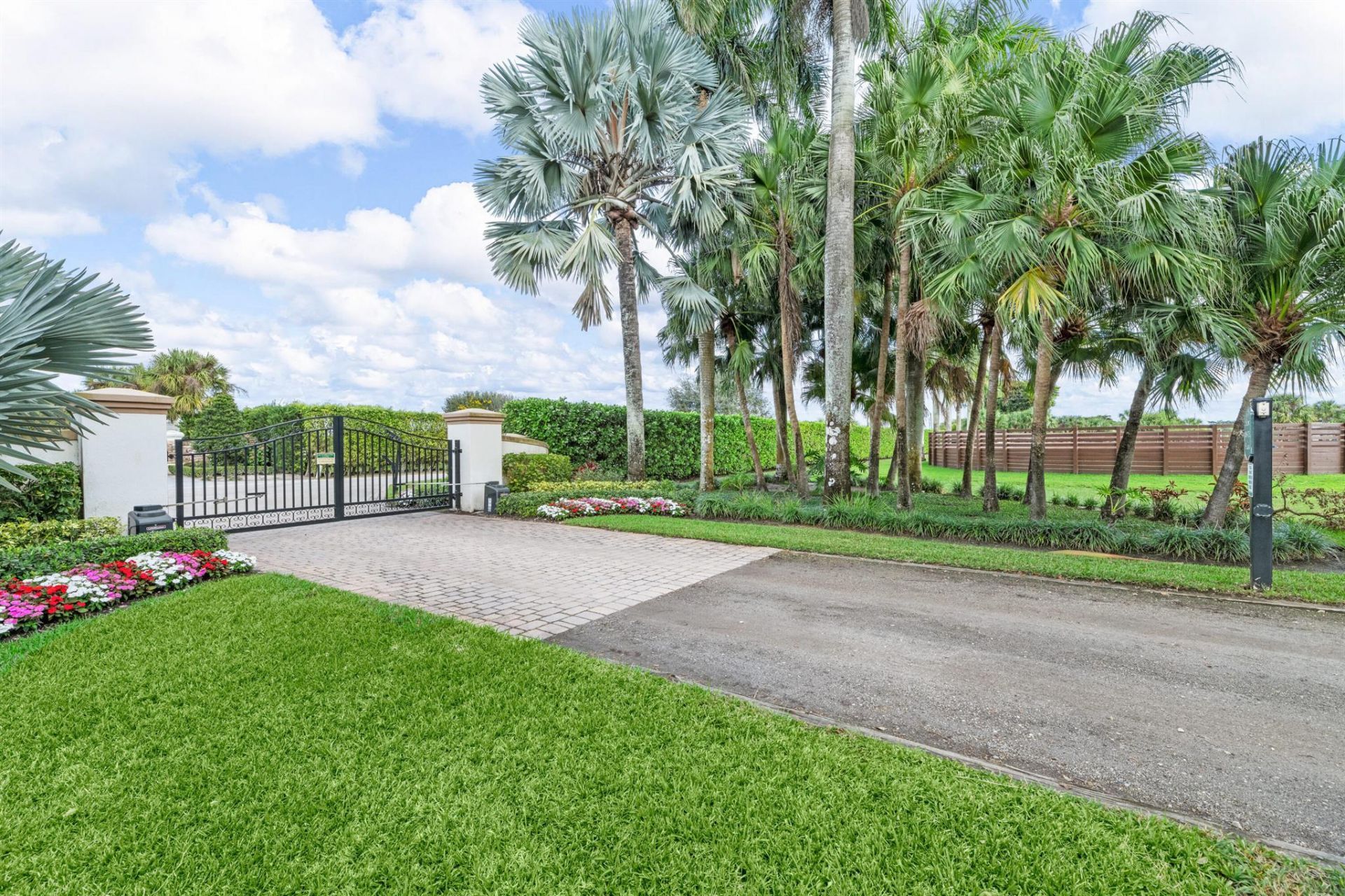 14750 Palm Beach Point Boulevard, Wellington, FL 33414 Photo