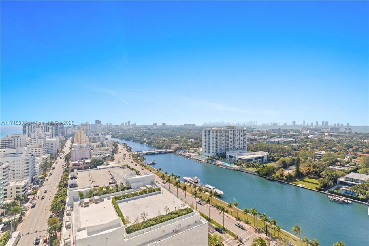 4401 Collins Ave, Unit 2104, Miami Beach, FL 33140 Photo