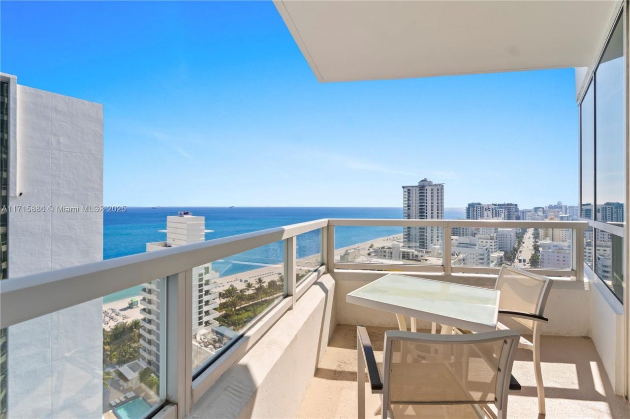 4401 Collins Ave, Unit 2104, Miami Beach, FL 33140 Photo