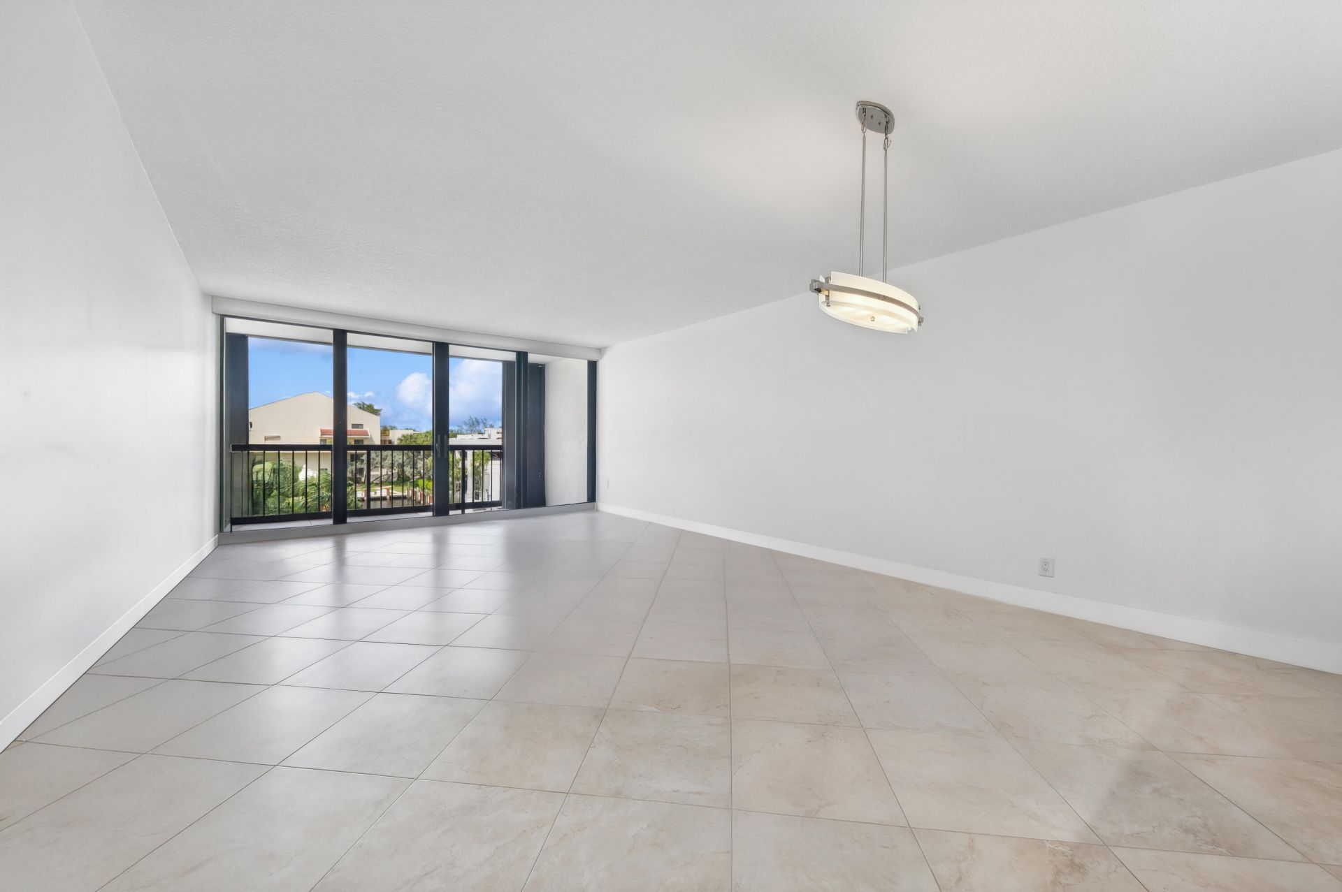 4748 S Ocean Boulevard, Unit 306, Highland Beach, FL 33487 Photo