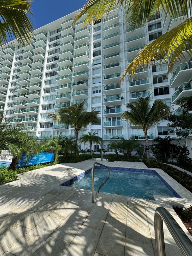 1000 West Ave, Unit PH-07, Miami Beach, FL 33139 Photo