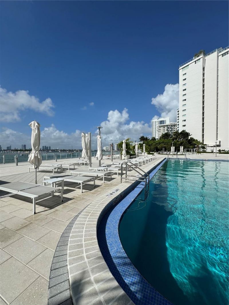 1000 West Ave, Unit PH-07, Miami Beach, FL 33139 Photo