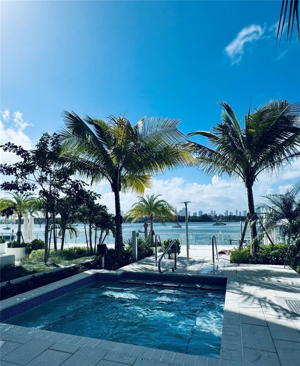 1000 West Ave, Unit PH-07, Miami Beach, FL 33139 Photo