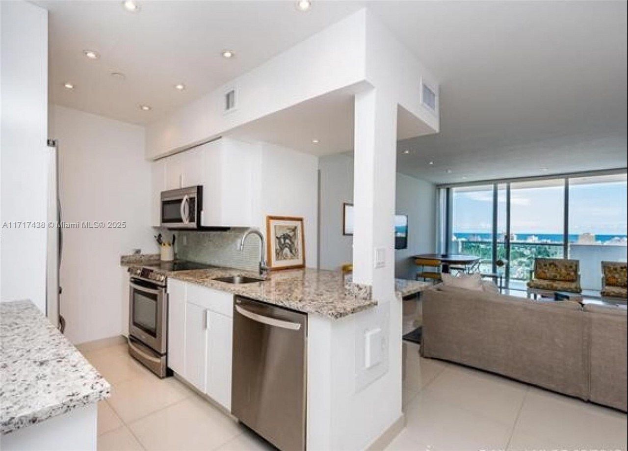 1000 West Ave, Unit PH-07, Miami Beach, FL 33139 Photo