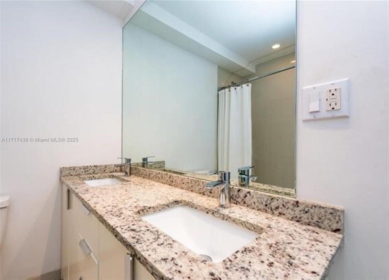1000 West Ave, Unit PH-07, Miami Beach, FL 33139 Photo