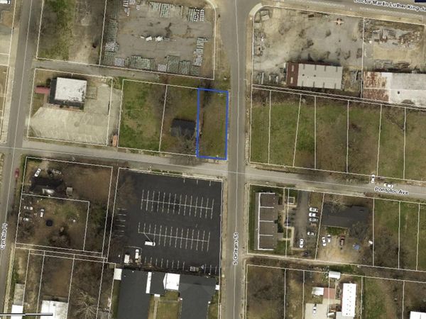 640 E PONTOTOC AVE, Memphis, TN 38126